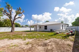 5060 SE Ebbtide Ave, Stuart, FL 34997 - Photo 24