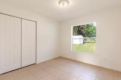 5060 SE Ebbtide Avenue, Stuart, FL 34997 - Photo 12