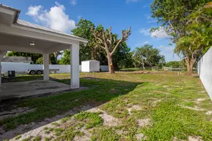 5060 SE Ebbtide Ave, Stuart, FL 34997 - Photo 18
