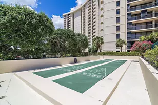 2480 Presidential Way, West Palm Beach, FL 33401 - Photo 30