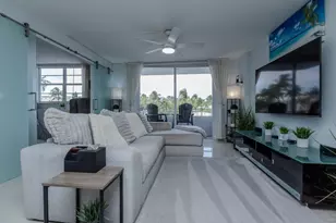 465 Ocean Dr, Miami Beach, FL 33139 - Photo 4