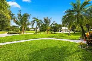 3120 NE Heather Ct, Jensen Beach, FL 34957 - Photo 6