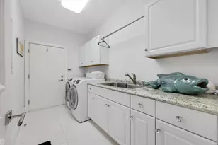 2466 NW 61st Diagonal Rd, Boca Raton, FL 33496 - Photo 28