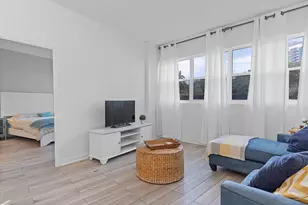 3250 NE 28th St, Fort Lauderdale, FL 33308 - Photo 14