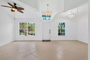 482 NW Sunflower Pl, Jensen Beach, FL 34957 - Photo 8