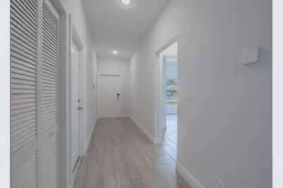 2240 84th Court, Vero Beach, FL 32966 - Photo 2
