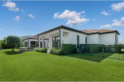 3160 Blue Cypress Lane, Wellington, FL 33414 - Photo 44