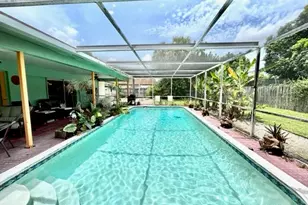7321 NW 14th St, Plantation, FL 33313 - Photo 2