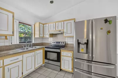 7513 SW 7th Street, North Lauderdale, FL 33068 - Photo 12