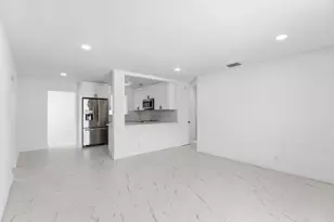 1410 NW 1st Ct, Boynton Beach, FL 33435 - Photo 4
