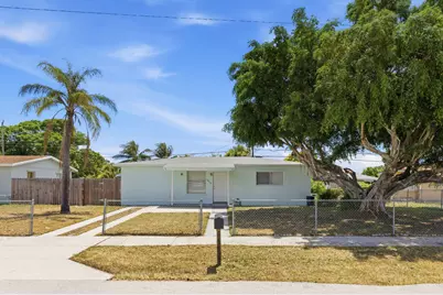 1410 NW 1st Court, Boynton Beach, FL 33435 - Photo 1