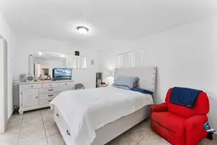 1450 NW 69th Ave, Margate, FL 33063 - Photo 10