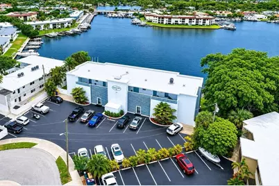 628 Southwind Circle #8, North Palm Beach, FL 33408 - Photo 2