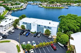 628 Southwind Cir, North Palm Beach, FL 33408 - Photo 2