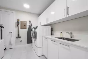 5000 N Ocean Dr, Singer Island, FL 33404 - Photo 32