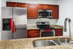 5070 Elmhurst Rd, West Palm Beach, FL 33417 - Photo 6