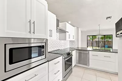 9960 Majestic Way, Boynton Beach, FL 33437 - Photo 18