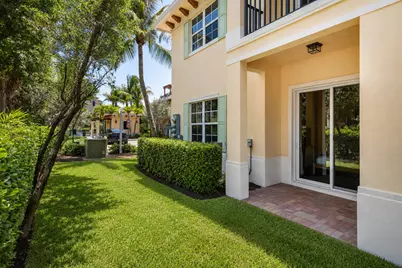 3770 County Line Road #B5, Tequesta, FL 33469 - Photo 16