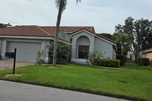 10727 Lady Palm Ln, Boca Raton, FL 33498 - Photo 2