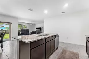 626 SW Ester Ave, Port Saint Lucie, FL 34983 - Photo 10