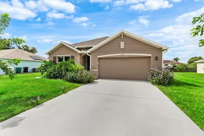 626 SW Ester Avenue, Port Saint Lucie, FL 34983 - Photo 2
