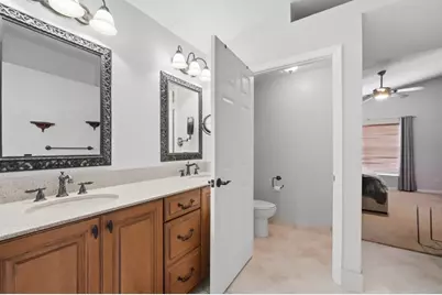 12564 NW 10th Place, Sunrise, FL 33323 - Photo 28