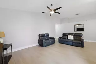 12564 NW 10th Pl, Sunrise, FL 33323 - Photo 10