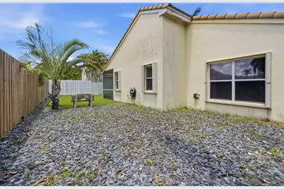 12564 NW 10th Place, Sunrise, FL 33323 - Photo 44