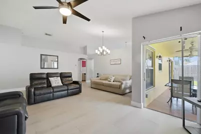 12564 NW 10th Place, Sunrise, FL 33323 - Photo 10