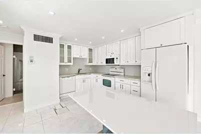 126 West Court, Royal Palm Beach, FL 33411 - Photo 1