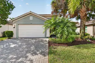 11553 SW Half Moon Lake Ln, Port Saint Lucie, FL 34987 - Photo 2