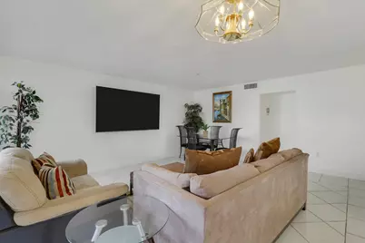 7 Greenway Village N #202, Royal Palm Beach, FL 33411 - Photo 14