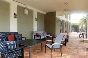 669 Pacific Grove Dr, West Palm Beach, FL 33401 - Photo 38