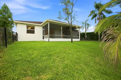 1490 Fairway Circle, Greenacres, FL 33413 - Photo 12