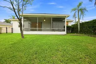 1490 Fairway Cir, Greenacres, FL 33413 - Photo 26