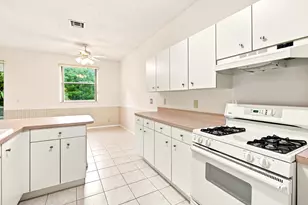1490 Fairway Cir, Greenacres, FL 33413 - Photo 4