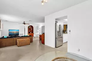2121 NE 52nd St, Fort Lauderdale, FL 33308 - Photo 20