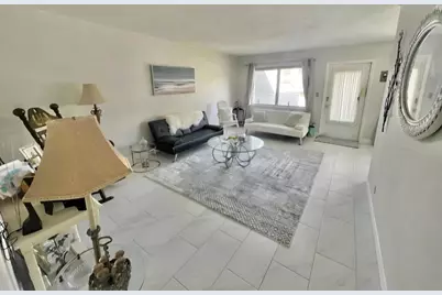 1920 NE 51st Court NE #101, Fort Lauderdale, FL 33308 - Photo 2
