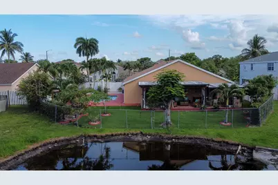 9761 Atlantic Drive, Miramar, FL 33025 - Photo 32