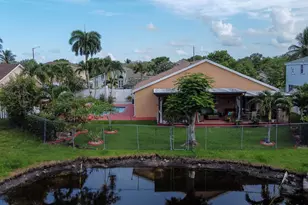 9761 Atlantic Dr, Miramar, FL 33025 - Photo 32