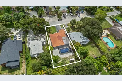 1633 SW 30th Avenue, Fort Lauderdale, FL 33312 - Photo 4