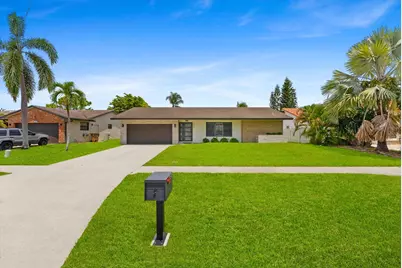 2569 SW 14th Court, Deerfield Beach, FL 33442 - Photo 2