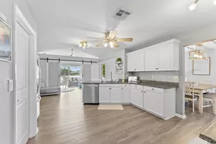 2569 SW 14th Ct, Deerfield Beach, FL 33442 - Photo 16