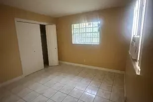 5644 NW 14th Ct, Lauderhill, FL 33313 - Photo 6