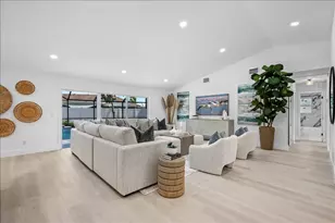 48 Wingo St, Tequesta, FL 33469 - Photo 2