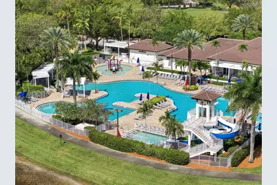 1590 Orion Lane, Weston, FL 33327 - Photo 18