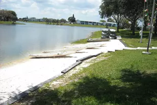 417 Windsor R, West Palm Beach, FL 33417 - Photo 38