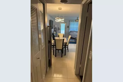 417 Windsor R, West Palm Beach, FL 33417 - Photo 18
