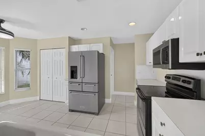 2146 Country Golf Drive, Wellington, FL 33414 - Photo 14