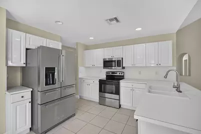 2146 Country Golf Drive, Wellington, FL 33414 - Photo 16